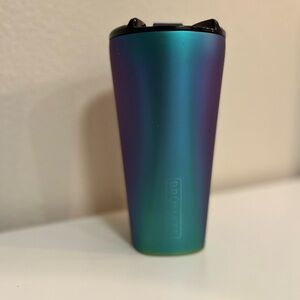 BrüMate Dark Aura Imperial Pint 20oz Tumbler New